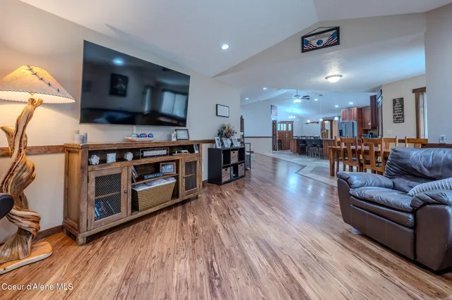 $1,199,000 | 10570 East Far Cry Road, Athol, ID 83801