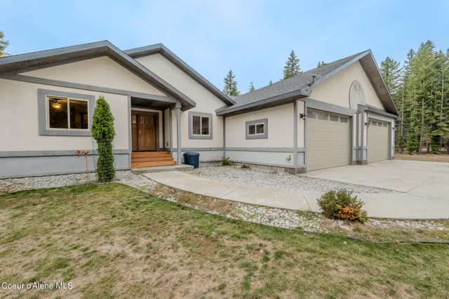 $1,199,000 | 10570 East Far Cry Road, Athol, ID 83801