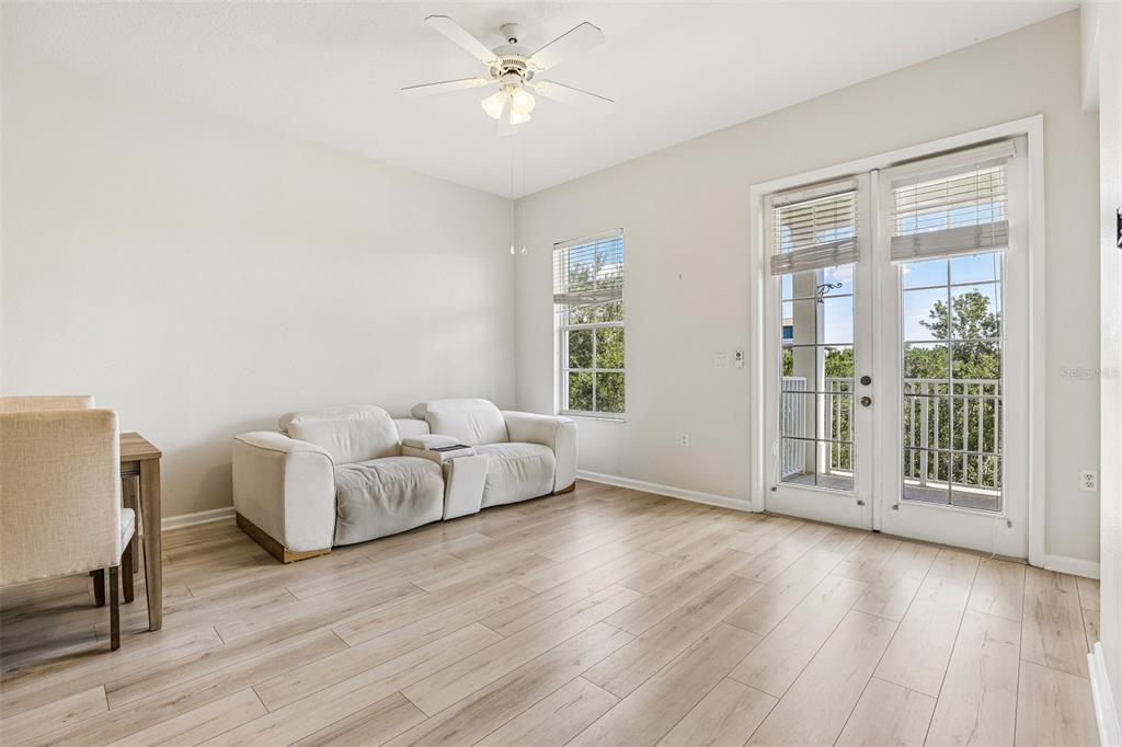 2315 Upper Park Road, Unit 302 Orlando, FL 32814 - Photo 5 of 35