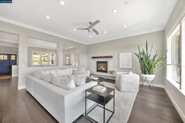 $2,295,000 | 1100 Dunsyre Drive, Lafayette, CA 94549