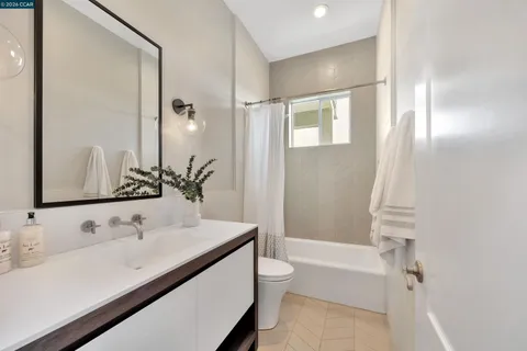$1,999,000 | 1100 Dunsyre Drive, Lafayette, CA 94549