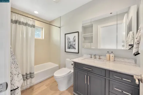 $2,295,000 | 1100 Dunsyre Drive, Lafayette, CA 94549
