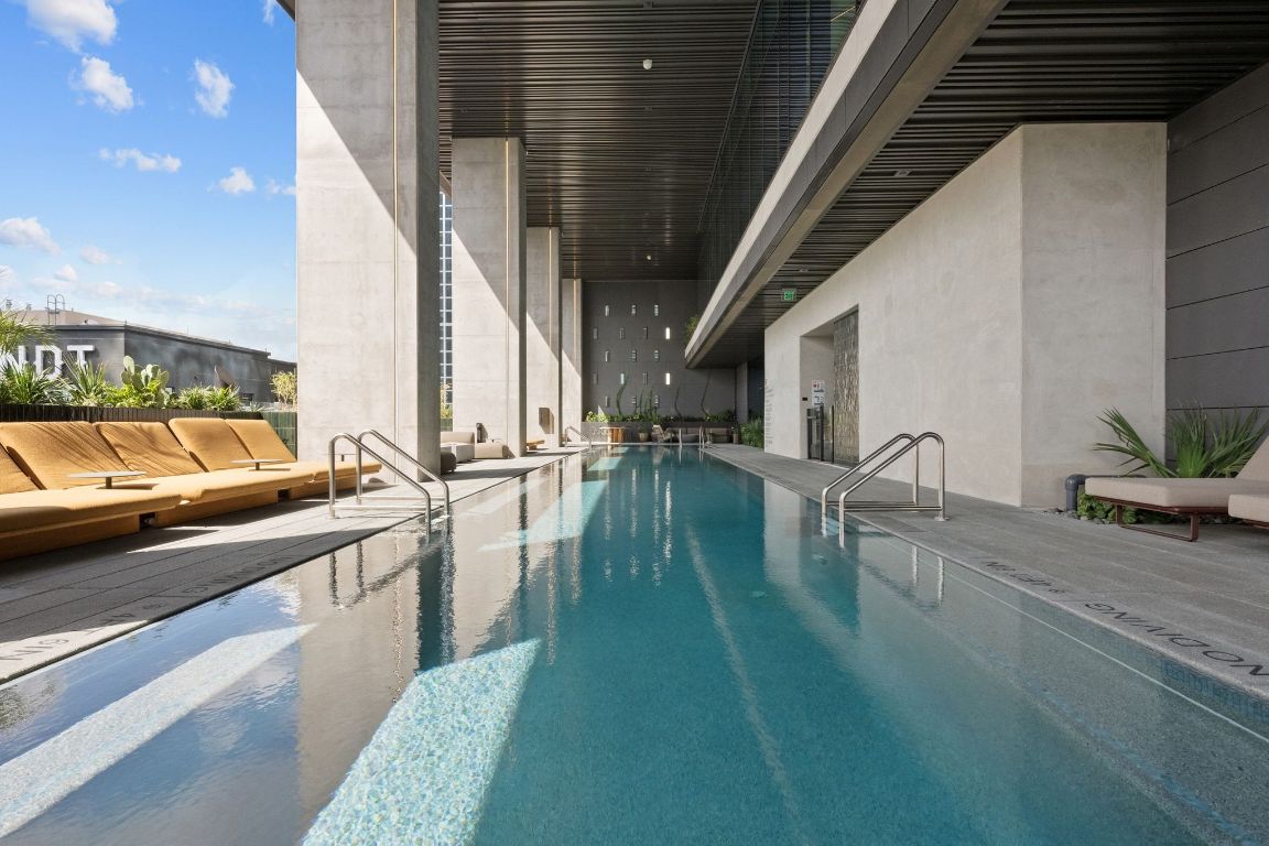 610 Davis Street, Unit 3902 Austin, TX 78701 - Photo 29 of 40