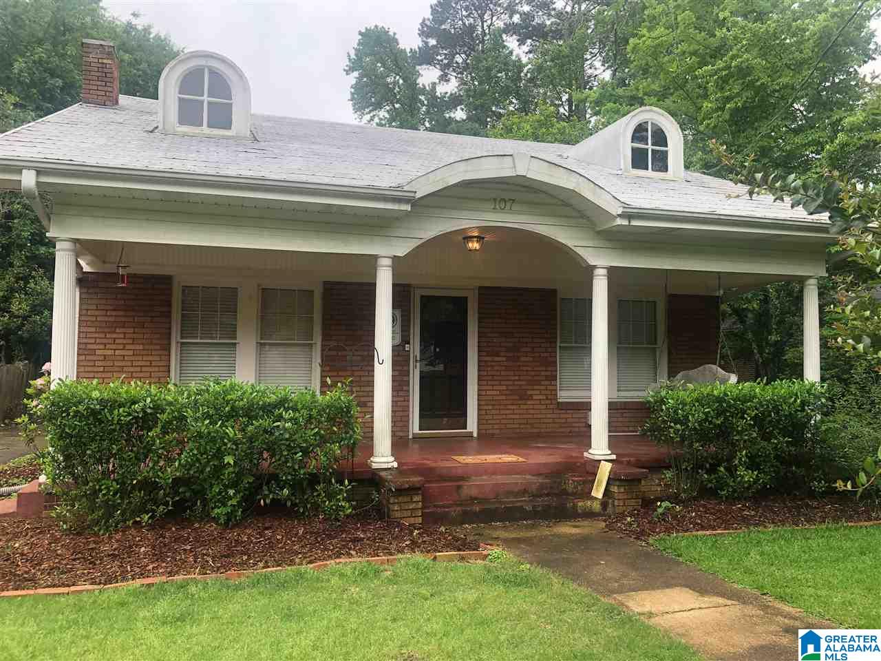 107 West Crest Road Bessemer, AL 35023 - Photo 2 of 14