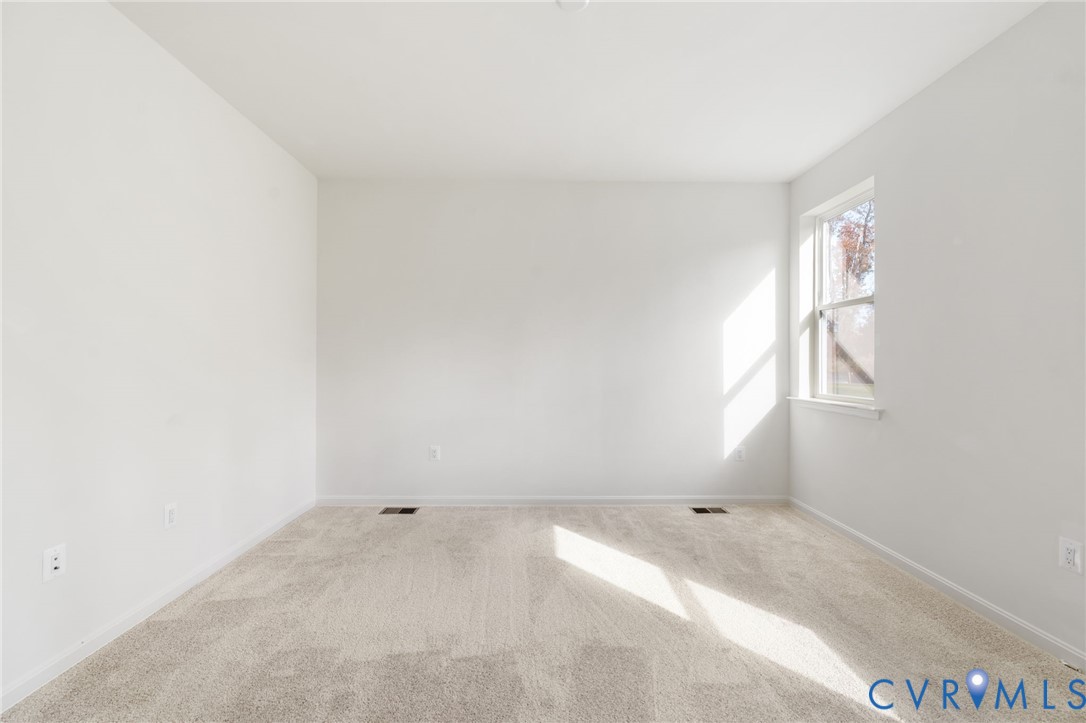 308 Kennington Road Aylett, VA 23009 - Photo 17 of 23