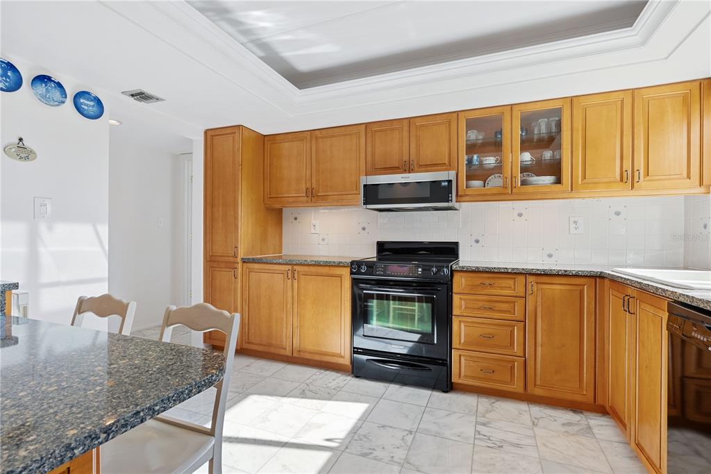 6285 Midnight Pass Road, Unit 406 Sarasota, FL 34242 - Photo 19 of 78 Gallery Image 19