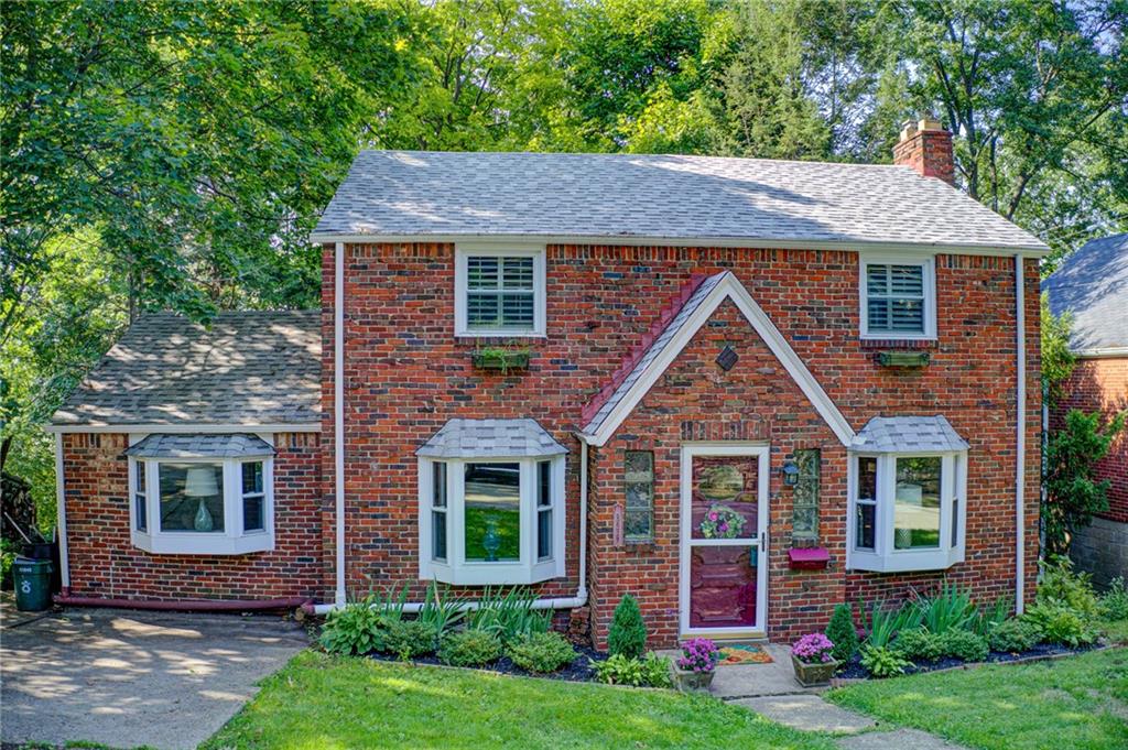 326 Woodside Road Pittsburgh, PA 15221 - Photo 1 of 25 Gallery Image 1