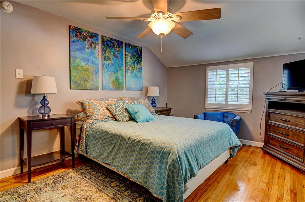 326 Woodside Road Pittsburgh, PA 15221 - Photo 21 of 25 Gallery Image 21