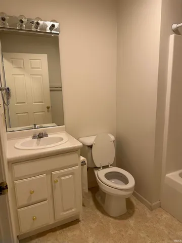 $155,000 | 802 Walnut Ridge East, Logansport, IN 46947