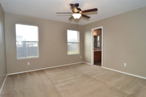 $1,800 | 806 Municipal Drive, Leander, TX 78641