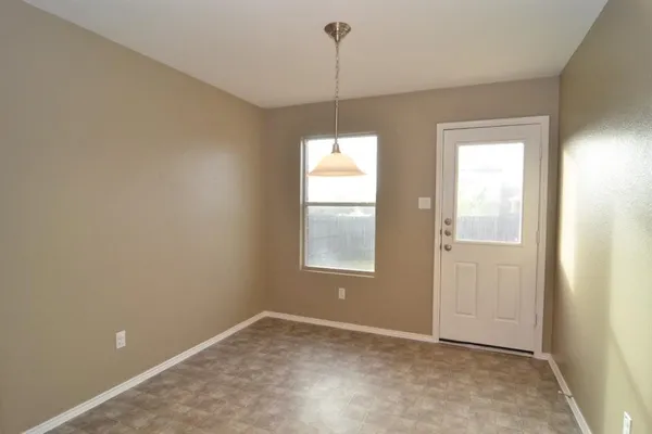 $1,800 | 806 Municipal Drive, Leander, TX 78641