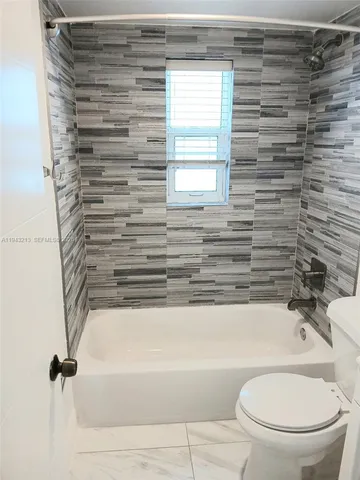 $2,200 | 1767 Northwest 3rd Avenue, Unit 15, Miami, FL 33136