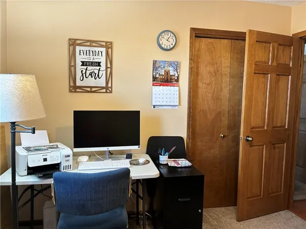 $289,900 | 305 North 4th Street, Gower, MO 64454
