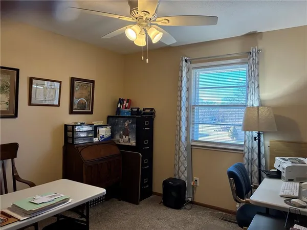 $289,900 | 305 North 4th Street, Gower, MO 64454