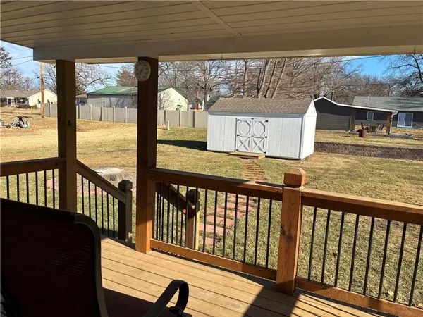 $289,900 | 305 North 4th Street, Gower, MO 64454