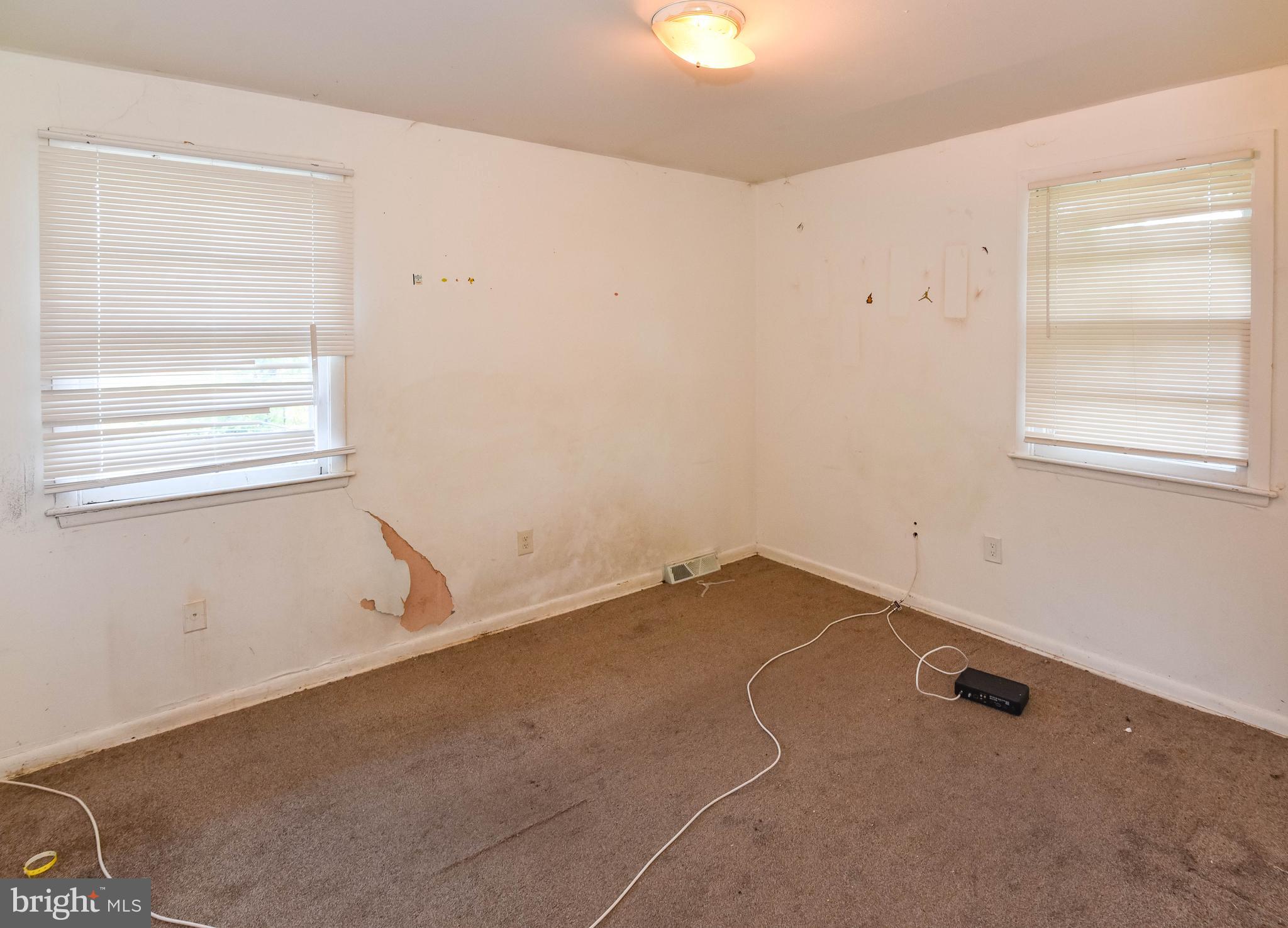 4510 Old Court Road Baltimore, MD 21208 - Photo 20 of 49