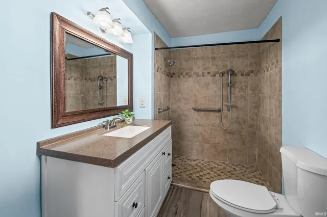 $214,999 | 402 East Oxford Street, Otterbein, IN 47970