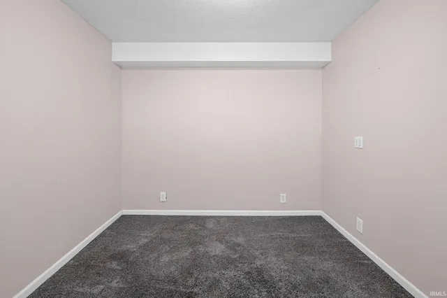 $214,999 | 402 East Oxford Street, Otterbein, IN 47970