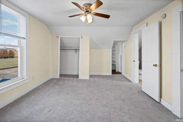 $214,999 | 402 East Oxford Street, Otterbein, IN 47970