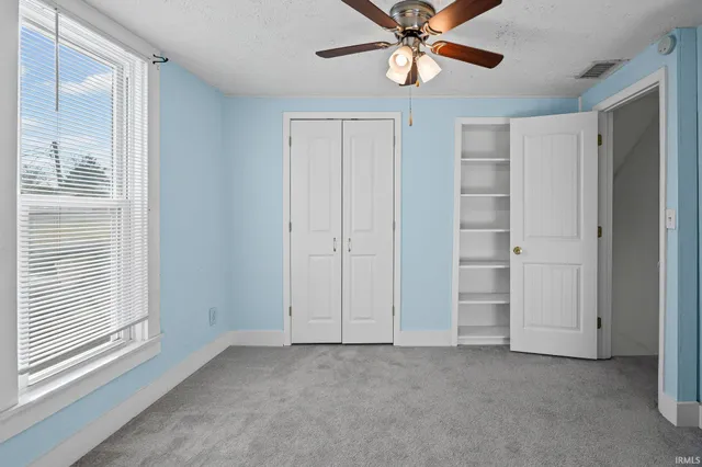 $214,999 | 402 East Oxford Street, Otterbein, IN 47970