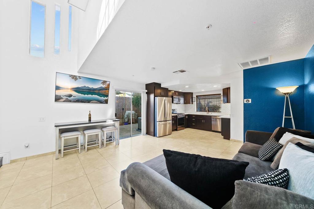 2560 Bancroft Drive, Unit 8 Spring Valley, CA 91977 - Photo 7 of 44