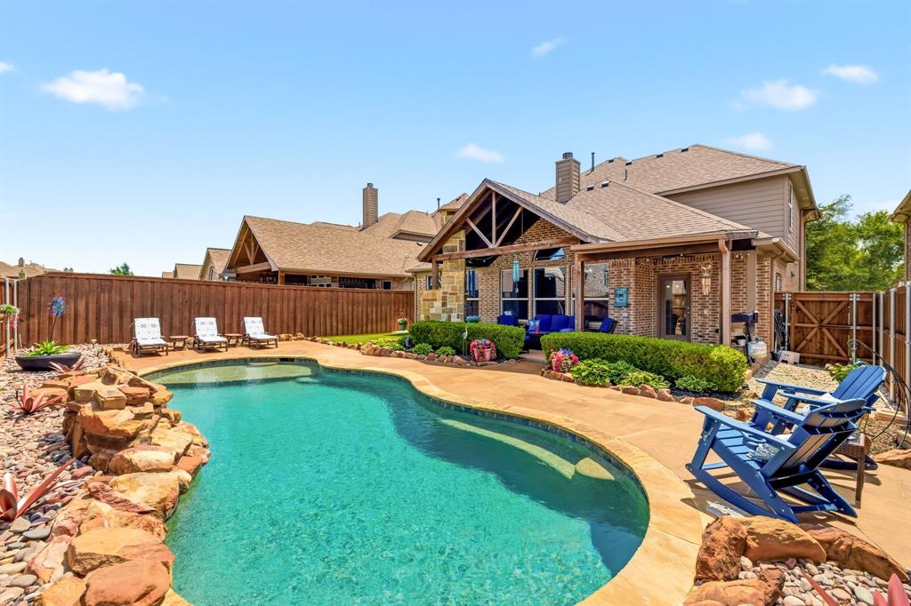 2409 Ranchview Drive Little Elm, TX 75068 - Photo 2 of 37