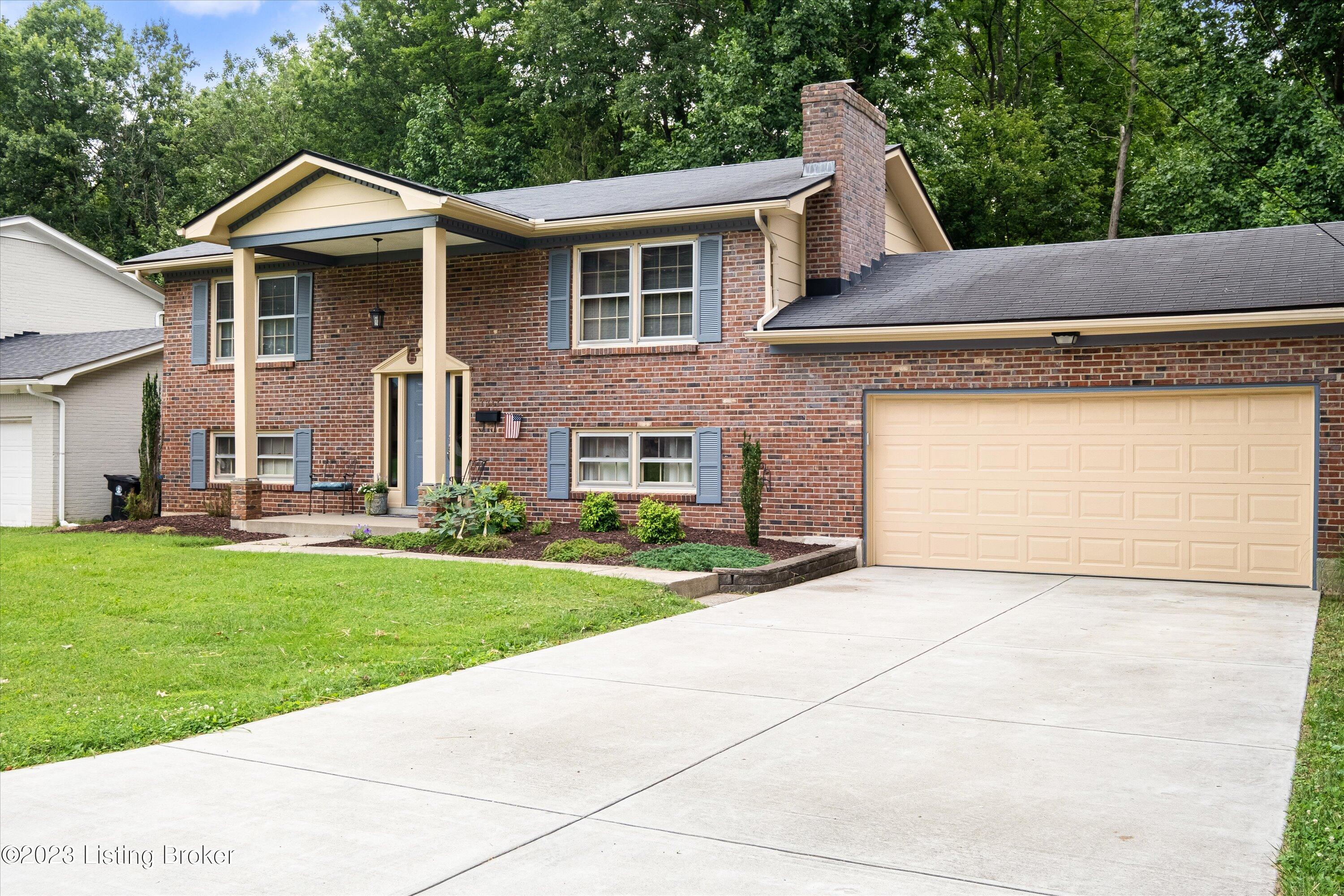 7317 Paiute Road Louisville, KY 40214 - Photo 2 of 26 02-7317Paiute-004