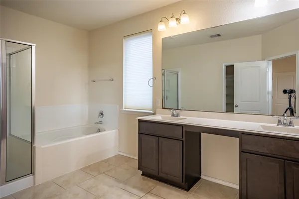 $2,150 | 23719 San Barria Drive, Katy, TX 77493