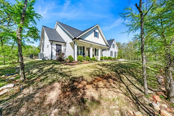 $875,000 | 120 Nelson Drive, Sulphur Springs, TX 75482