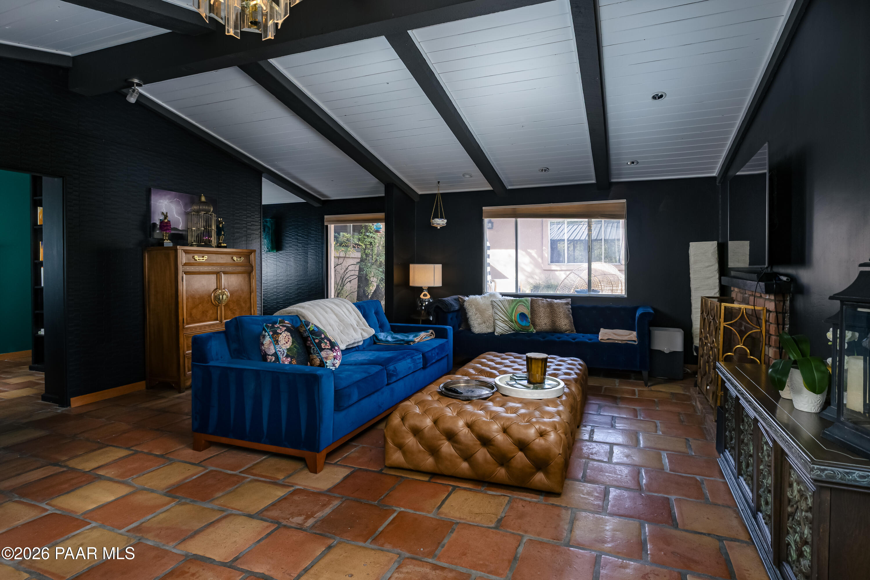 372 Verde Lane Prescott, AZ 86303 - Photo 4 of 23 a living room with furniture and a flat screen tv