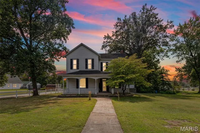 $80,000 | 378 Butler Street, Tilden, IL 62292