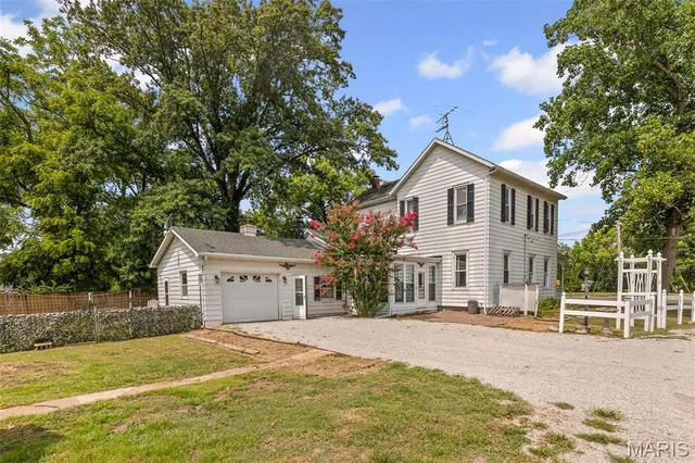 $80,000 | 378 Butler Street, Tilden, IL 62292