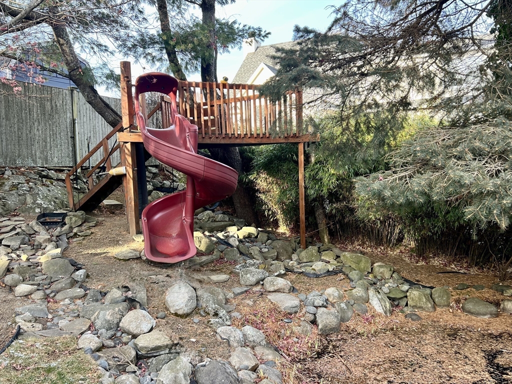 55 Pitman Road Marblehead, MA 01945 - Photo 24 of 26