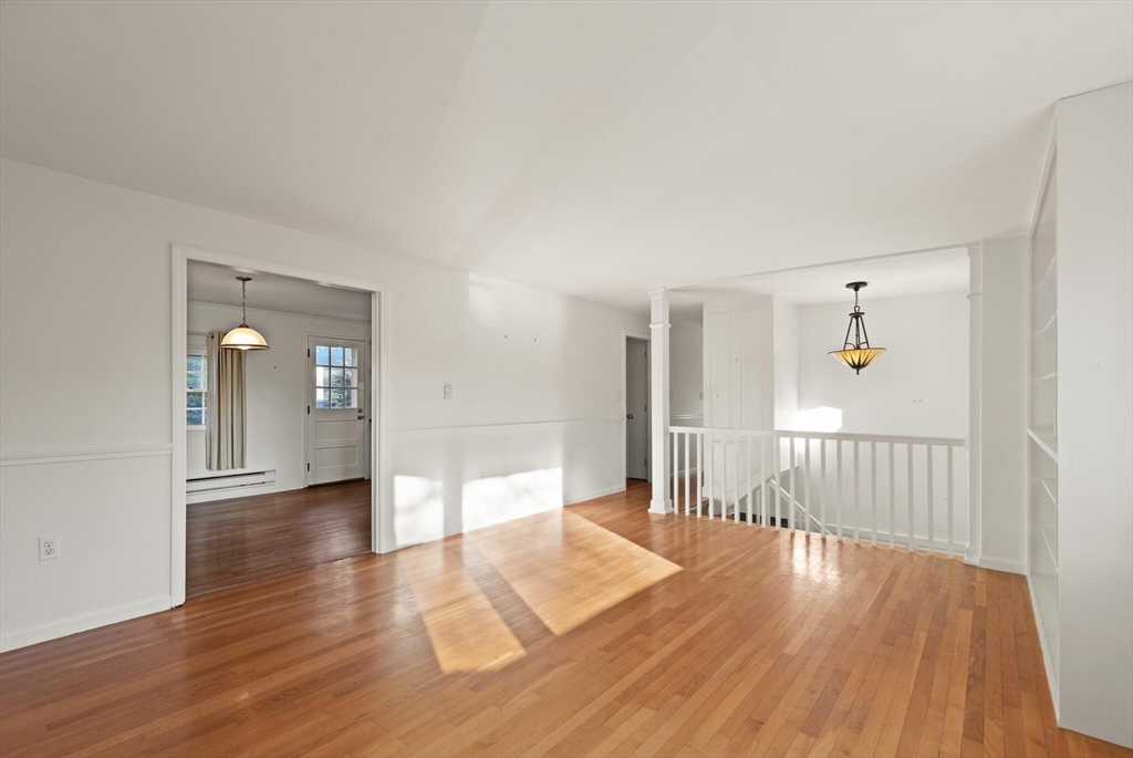 55 Pitman Road Marblehead, MA 01945 - Photo 4 of 26