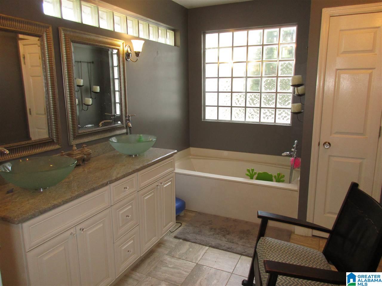 3519 Ashley Road Birmingham, AL 35209 - Photo 31 of 40