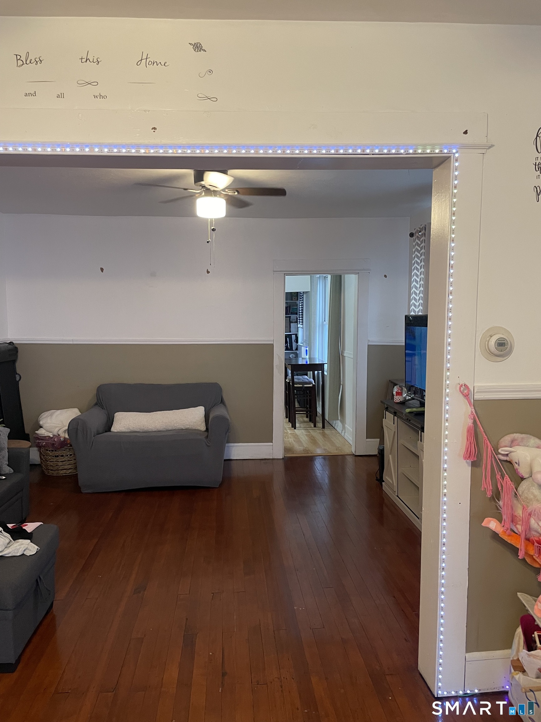 98-100 Carroll Avenue Bridgeport, CT 06607 - Photo 2 of 14