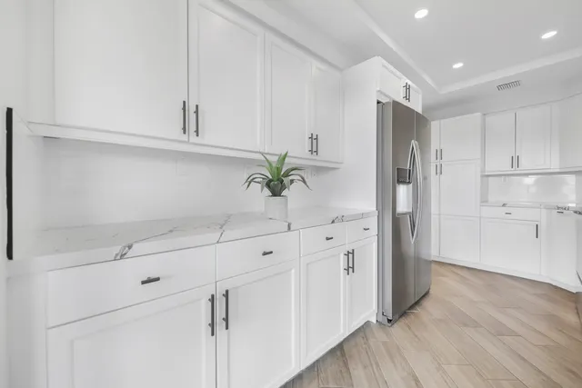 $748,000 | 910 Island Drive, Unit 406, Rancho Mirage, CA 92270