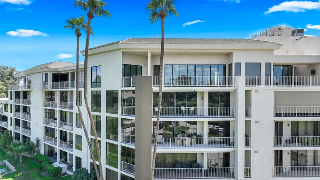 $748,000 | 910 Island Drive, Unit 406, Rancho Mirage, CA 92270