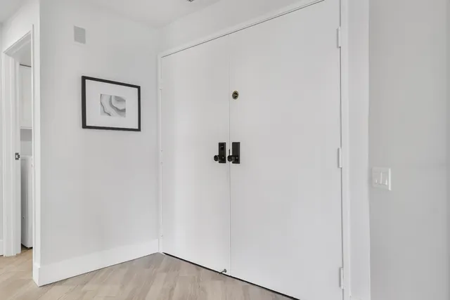 $748,000 | 910 Island Drive, Unit 406, Rancho Mirage, CA 92270