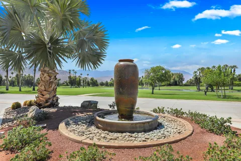 $698,000 | 910 Island Drive, Unit 406, Rancho Mirage, CA 92270