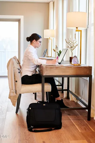 $405,000 | 615 Hedrick Rdg Road, Unit 103, Cary, NC 27519