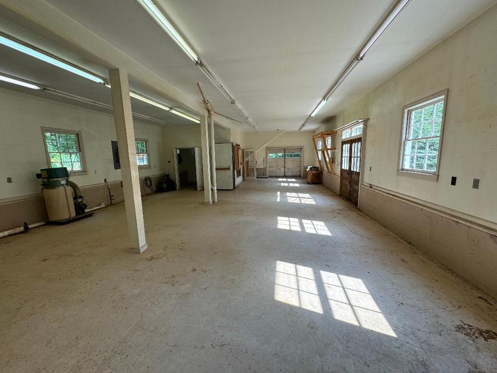 810 Loggy Ridge Road Hillsville, VA 24343 - Photo 38 of 41 Gallery Image 38