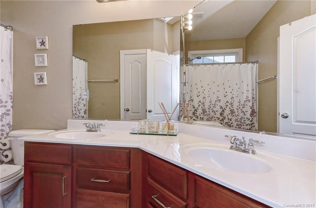 11528 Turning Hawk Road Charlotte, NC 28277 - Photo 14 of 24 Gallery Image 14