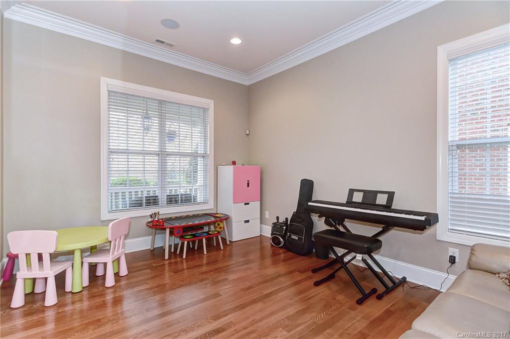 11528 Turning Hawk Road Charlotte, NC 28277 - Photo 9 of 24 Gallery Image 9