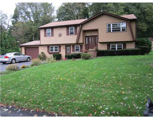 4 Don Gay Road Smithfield, RI 02917 - Photo 1 of 19 Exterior Front.