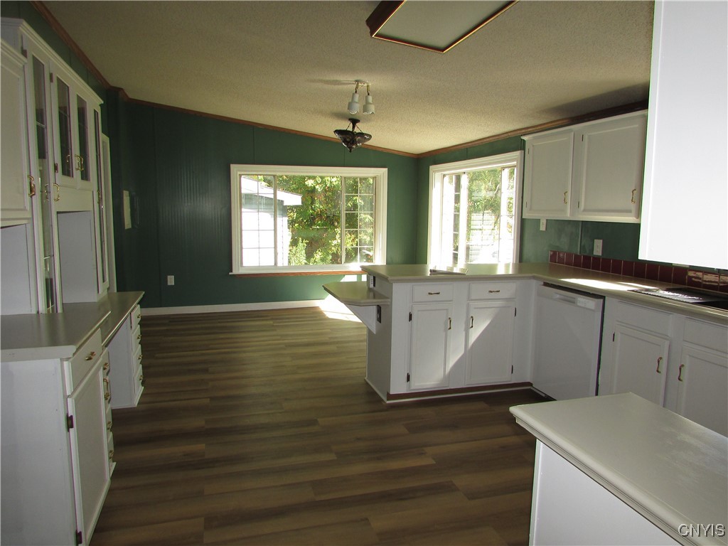 159 Rathburn Road Granby, NY 13069 - Photo 6 of 22 Beautiful large kitchen with lots of cabinets.