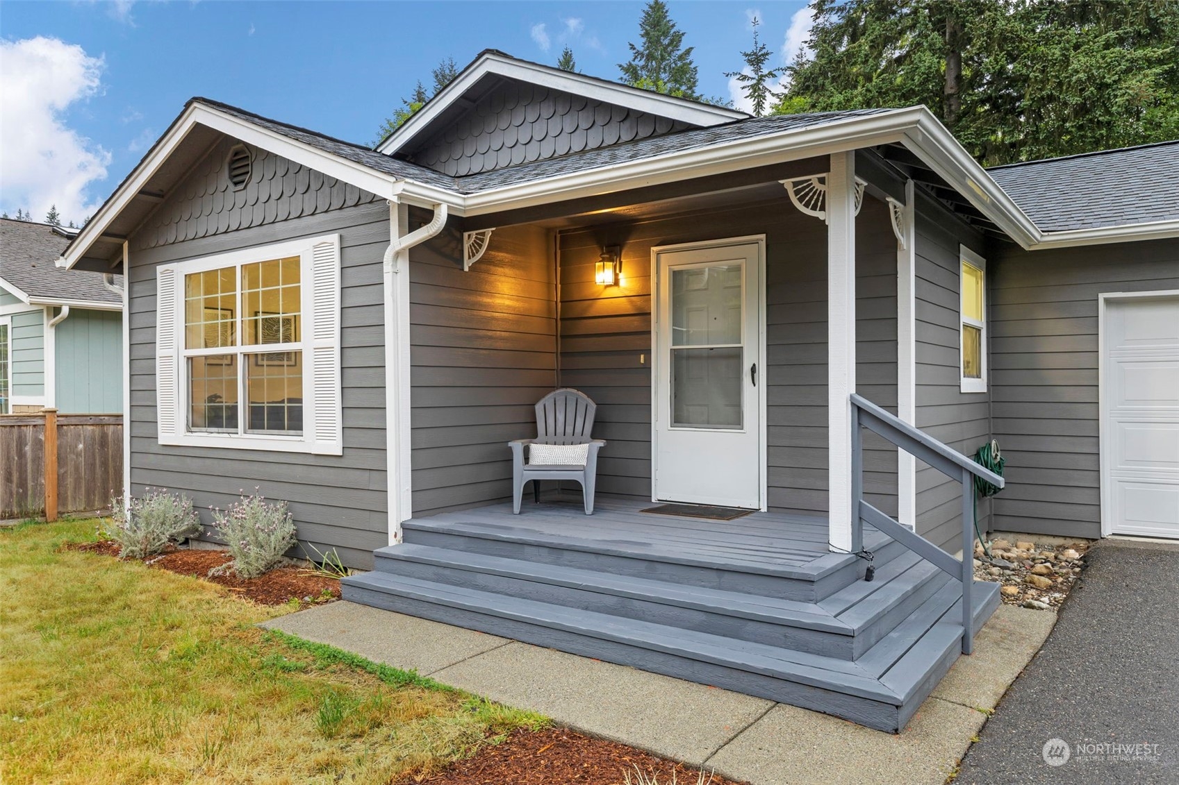 26412 Barrett Road Northeast Kingston, WA 98346 - Photo 4 of 26 Gallery Image 4