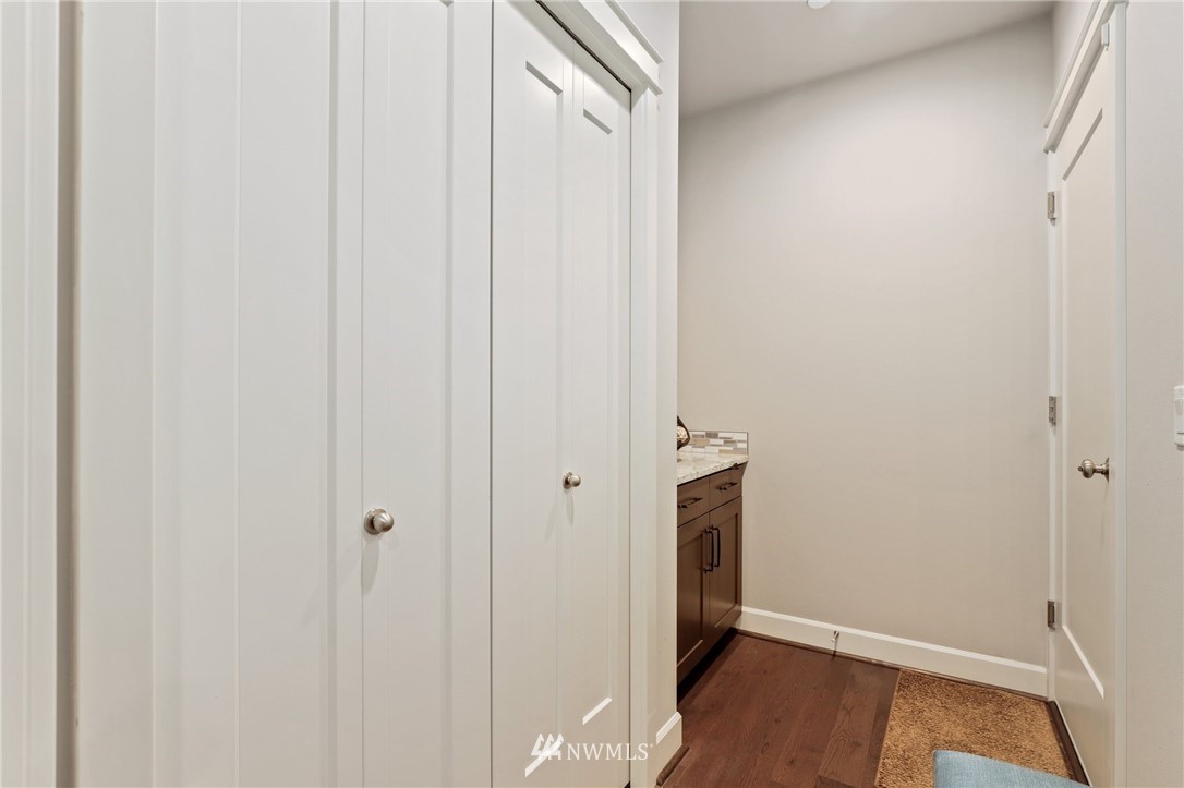 2509 233rd Place Southeast Bothell, WA 98021 - Photo 5 of 33