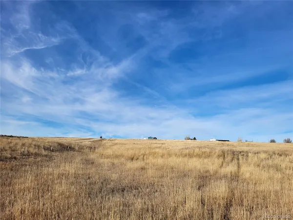 $350,000 | 35635 County Road 160, Agate, CO 80101