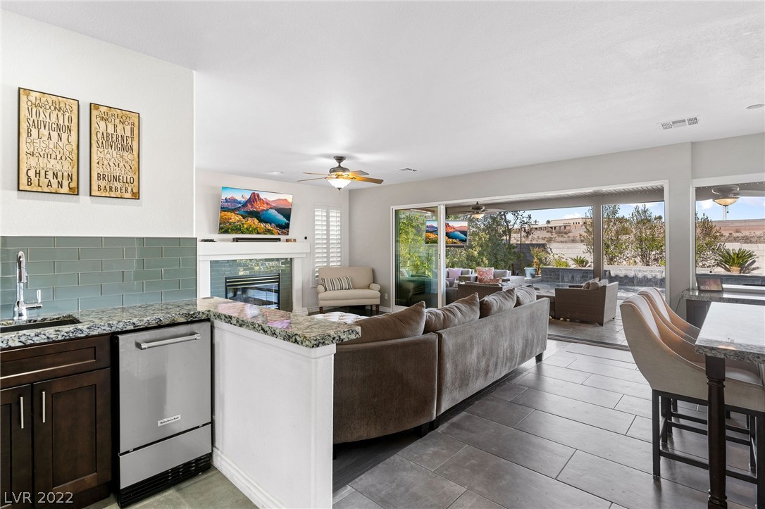 151 Ultra Drive Henderson, NV 89074 - Photo 22 of 50